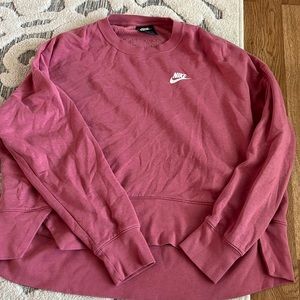 Pink Nike crewneck worn only a few times!